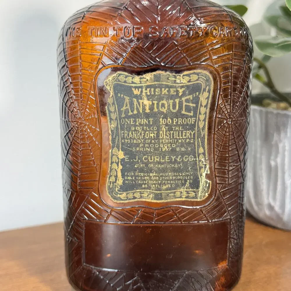 Vintage 1917 Whiskey Antique Frankfort Distillery Spiderweb Amber Bottle Cork